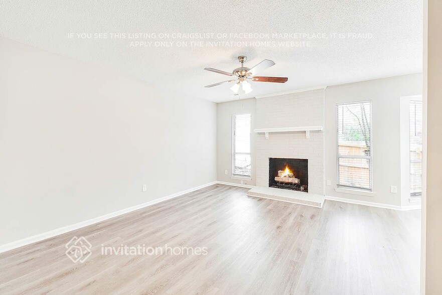 Building Photo - 9412 Charolais Ln