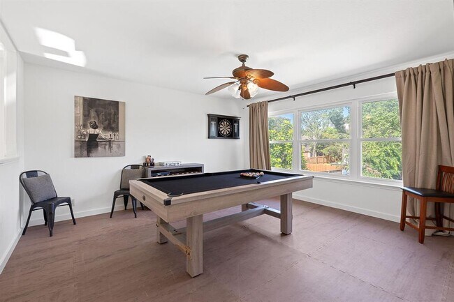 Building Photo - 7604 Vail Valley Dr