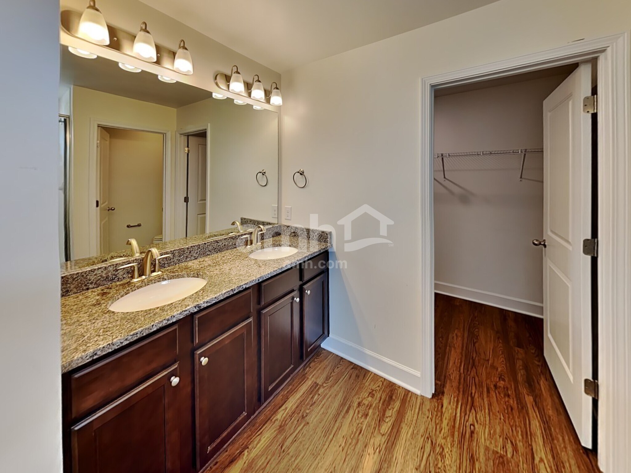 Building Photo - 5071 Trailwater Dr