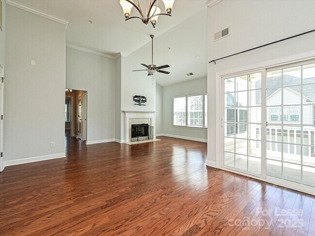 Building Photo - 14604 Monferrato Way