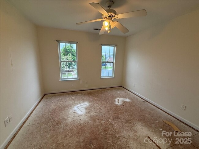 Building Photo - 11042 Woods Corner Ct