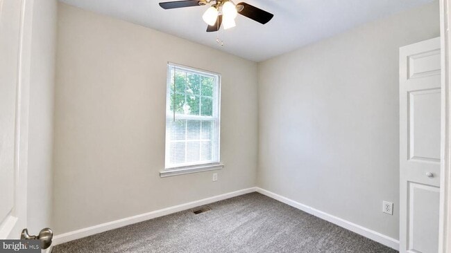 Building Photo - 1660 Willowwood Ct