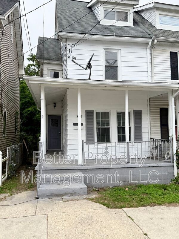 Primary Photo - 508 Dock St