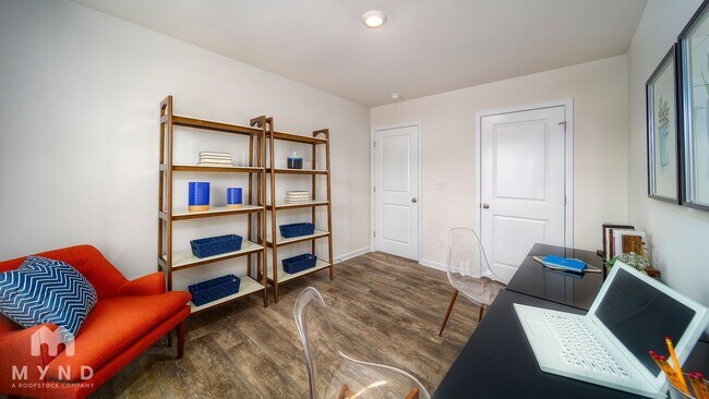 Building Photo - 6009 Elena Lynn Ct