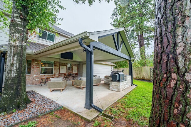 Building Photo - 13018 Wincrest Ct