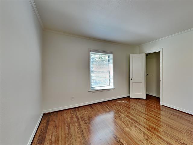 Building Photo - 6442 Bordeaux Ave