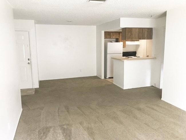 Living Room - Shadow Pines