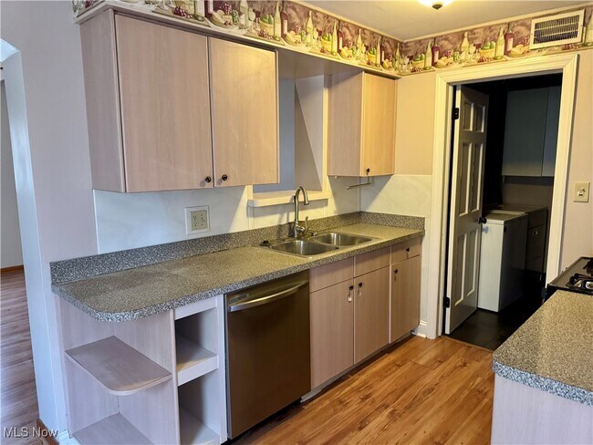 Building Photo - 20130 Priday Ave