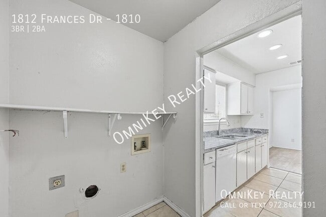 Building Photo - 1812 Frances Dr