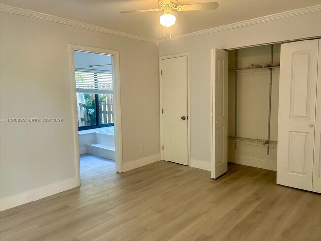 Building Photo - 645 Executive Center Dr