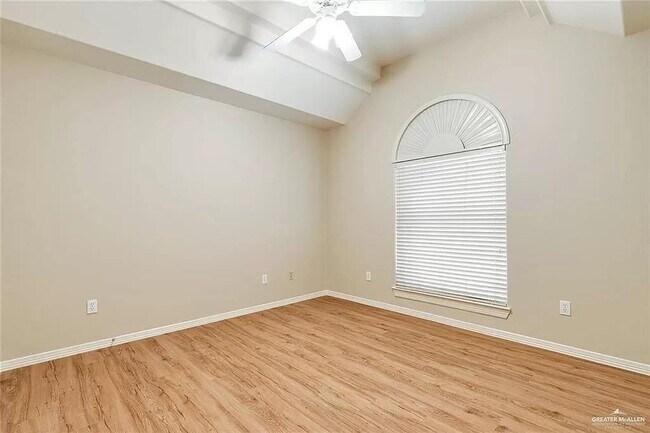 Building Photo - 2816 N 45th St