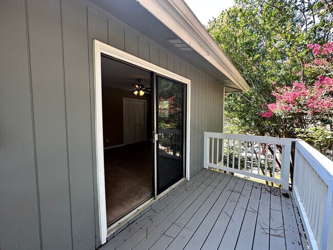 Building Photo - 16079 Molokai Dr
