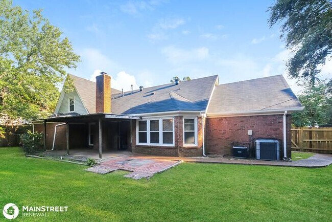 Building Photo - 8254 TULIP ROSE DR, Memphis, TN 38125