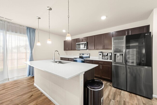 Building Photo - 15204 Prescott Lp SE