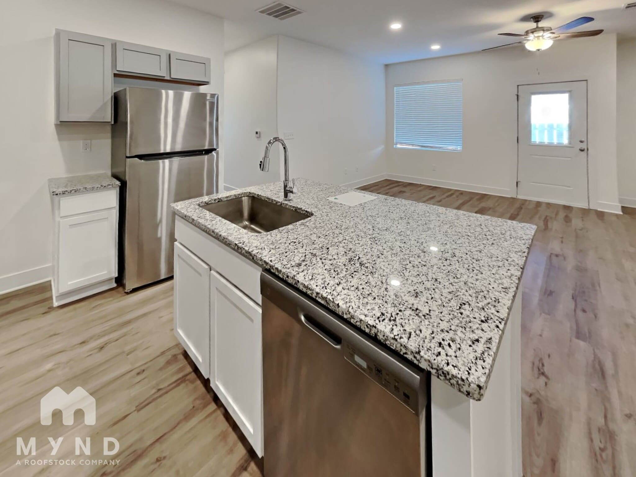 Building Photo - 5812 E Bristol Cir