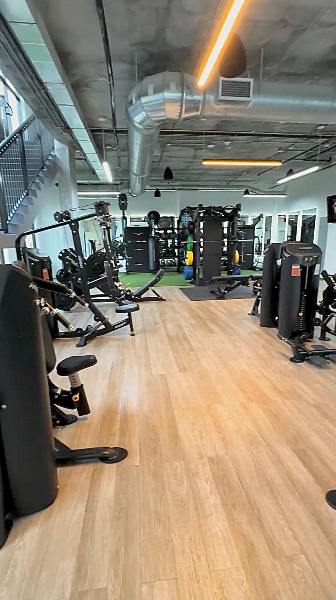 Building Photo - 2596 NE 182nd Ter