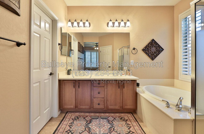 Building Photo - 2309 W Firethorn Way