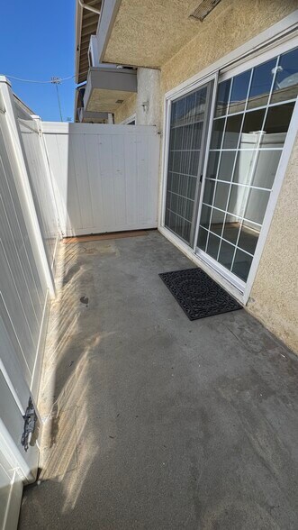 Building Photo - 10065 De Soto Ave