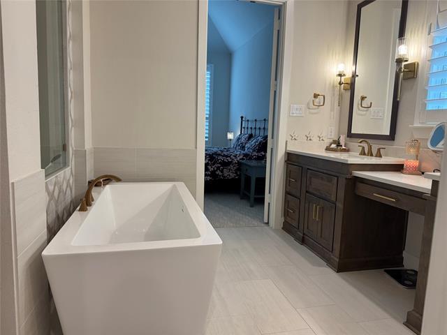 Building Photo - 2730 Starwood Dr