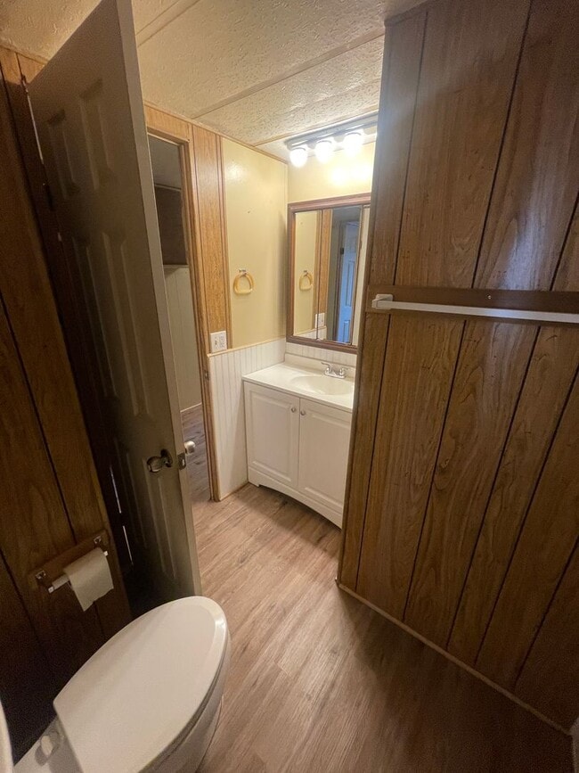 Building Photo - South Cle Elum Residence
