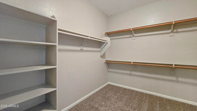 Building Photo - 13609 W Cypress St