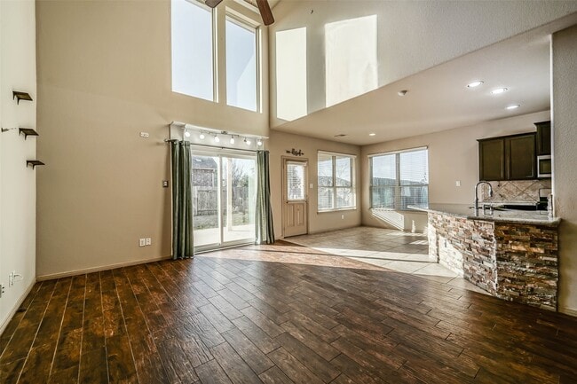 Building Photo - 2010 Antler Trails Dr