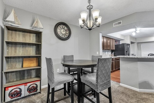Building Photo - 7731 Falcon Rest Cir