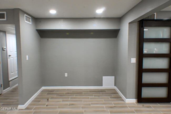 Building Photo - 3405 Hixson Street