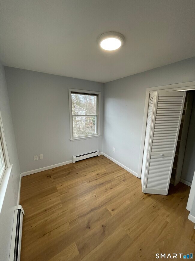 Building Photo - 34 Rossi Ave