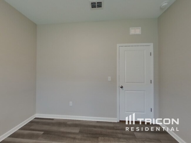 Building Photo - 481 Spotted Slipper Pl