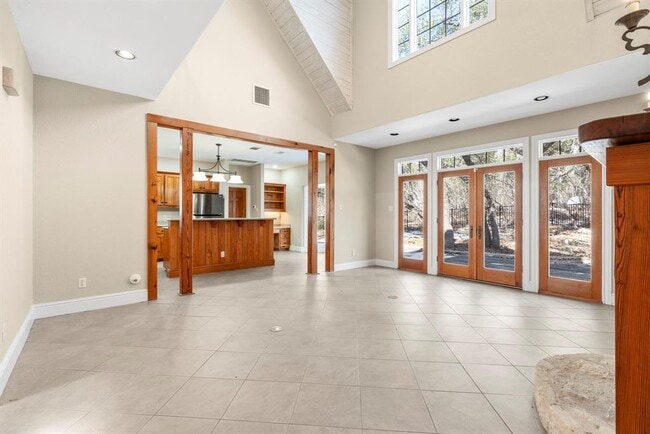 Building Photo - 310 Co Rd 317