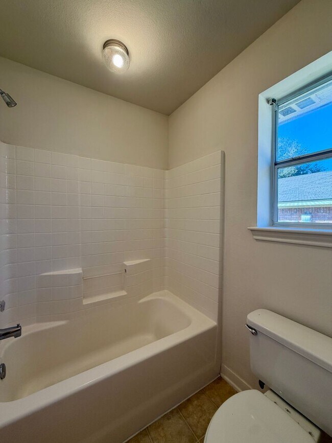 Building Photo - 630parkl