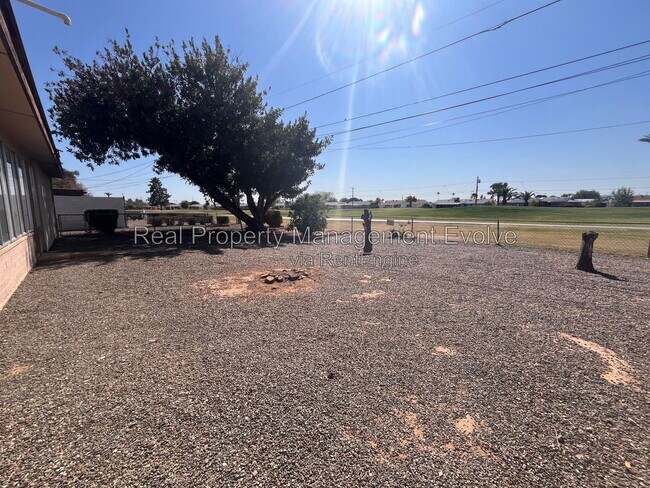 Building Photo - 12076 N Pebble Beach Dr