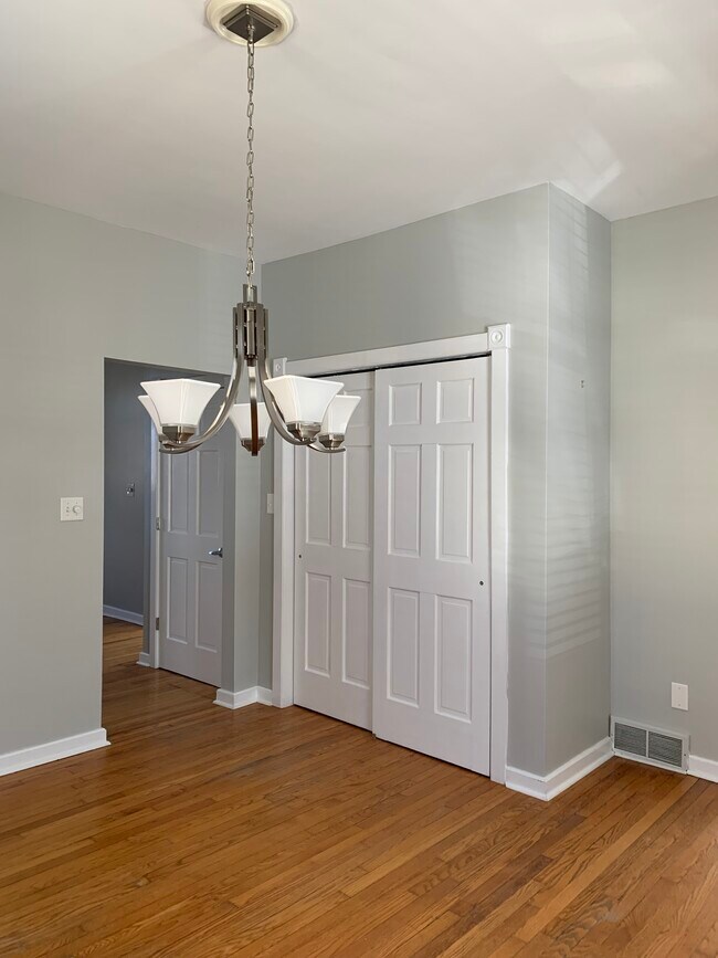 Formal dining room - 125 Oxford Rd