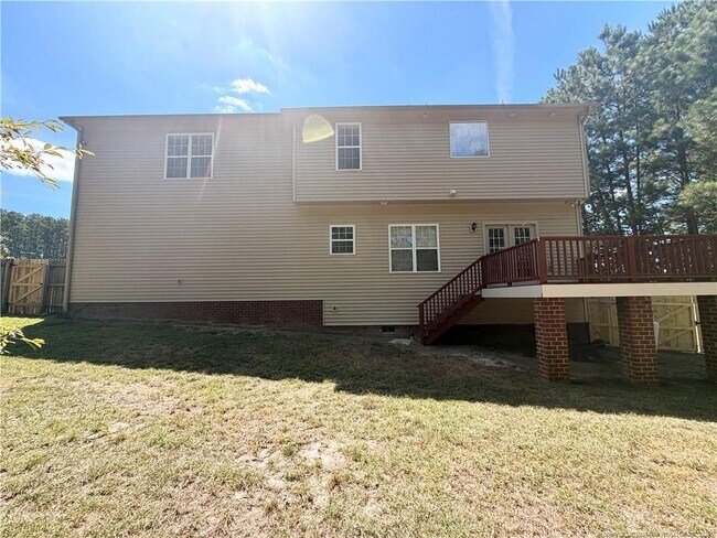 Building Photo - 70 Carter Dr