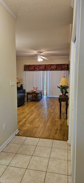 Building Photo - 142 Scotch Broom Dr