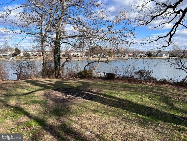 Building Photo - 1 Punte Ln