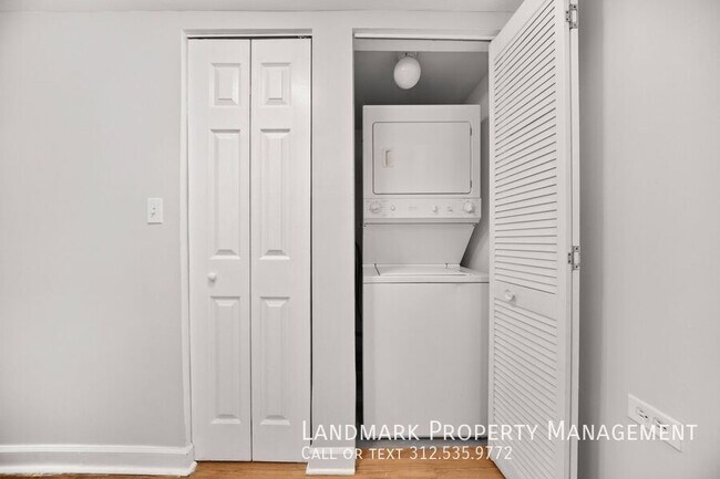 Building Photo - 509 E 44th St