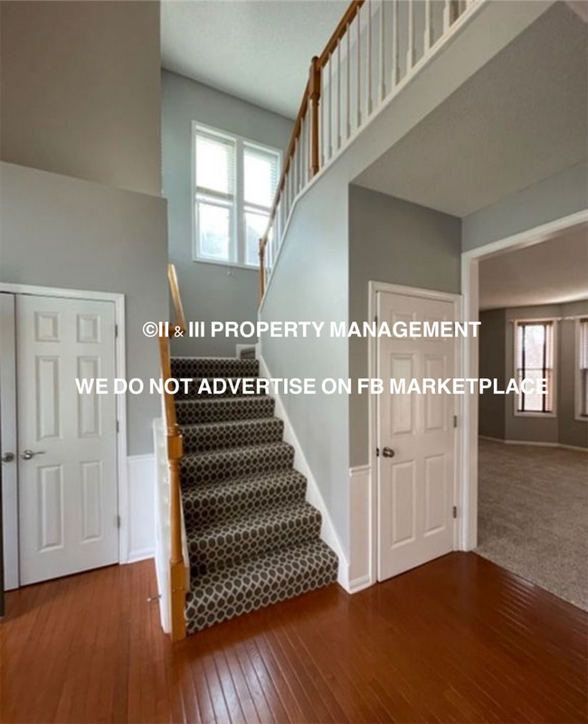 Building Photo - 15564 S Blackfeather St