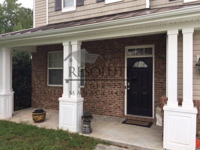 Building Photo - 4 Spicewood Ct