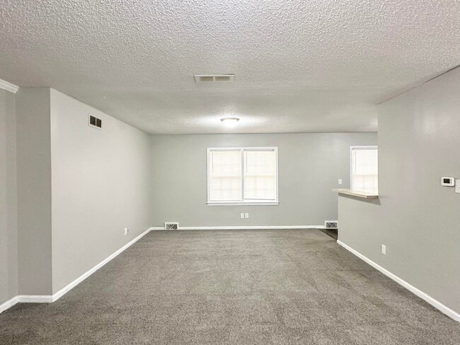 Building Photo - 2784 Bragg Ln