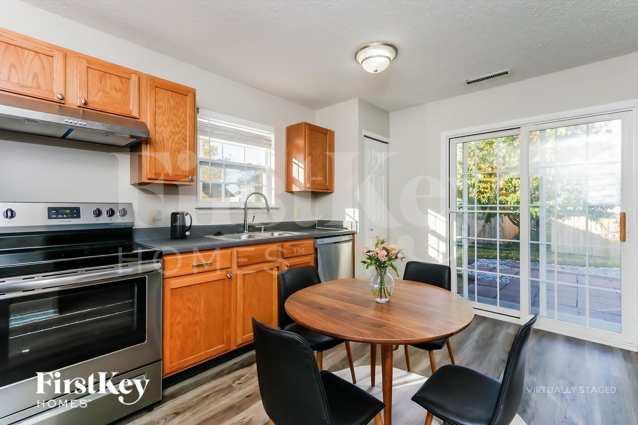 Building Photo - 8291 S Shady Trail Dr