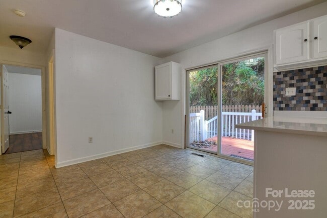 Building Photo - 34 East St