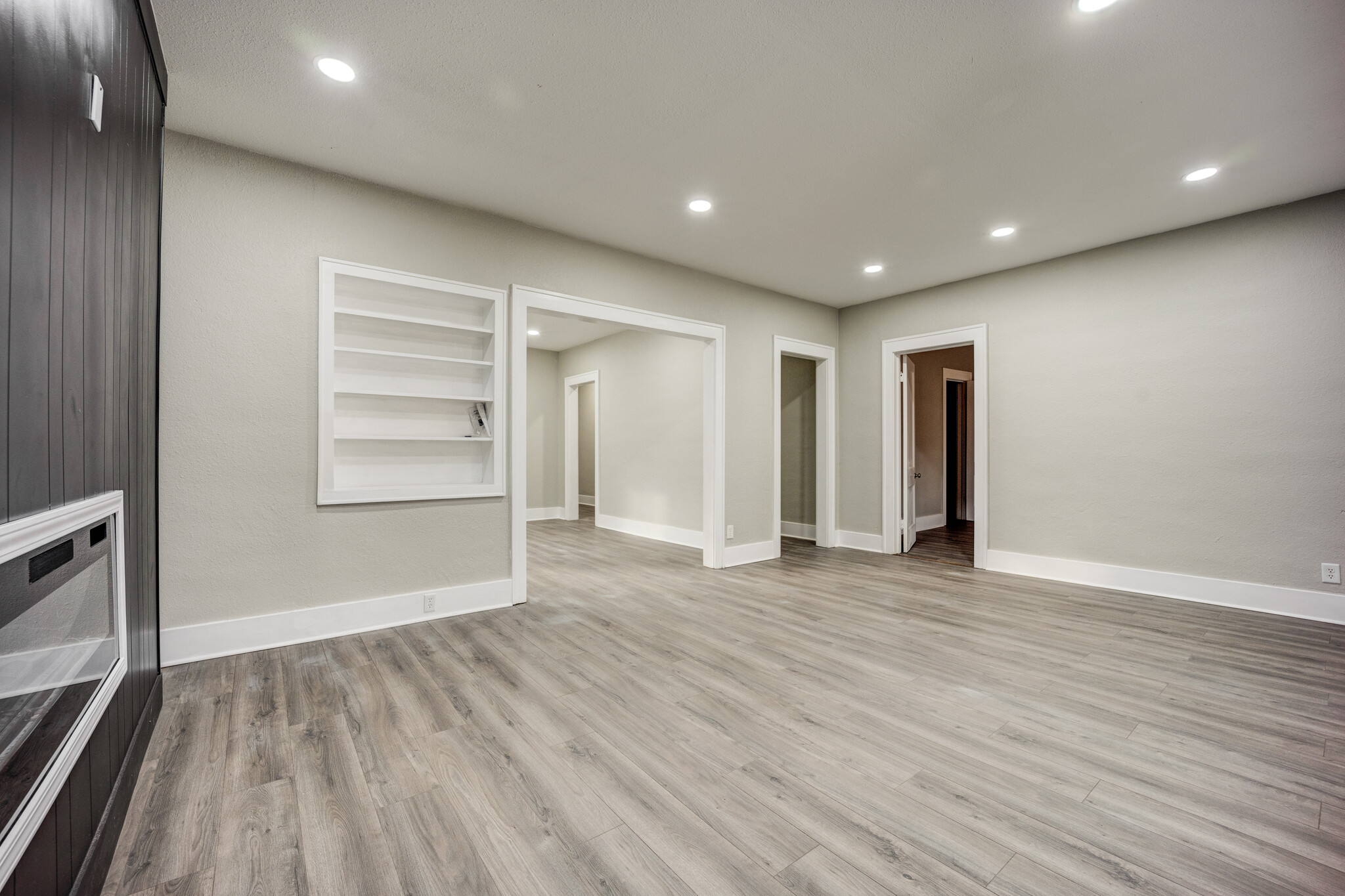 Building Photo - 922 S 23rd St