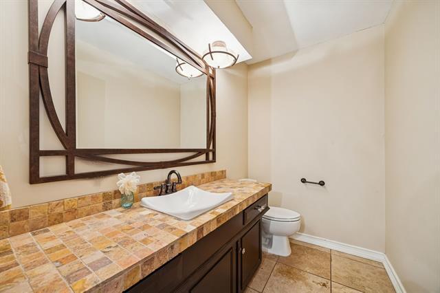 Building Photo - 9321 Springwater Dr