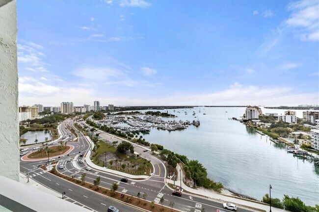 Building Photo - 1111 N Gulfstream Ave