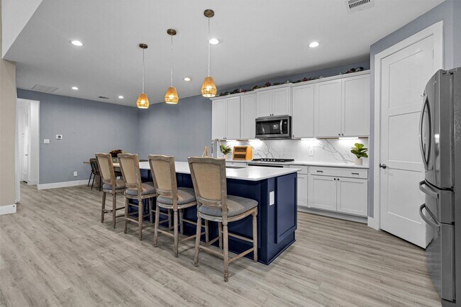 Building Photo - 14217 Savage River Ln