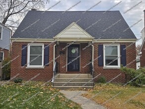 Building Photo - Updated Munster Cape Cod