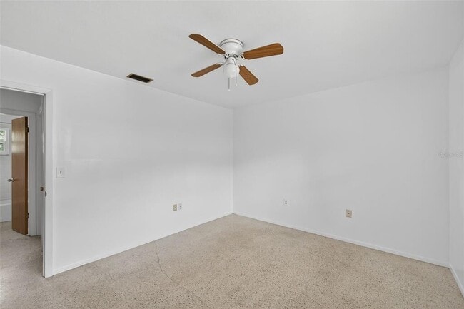 Building Photo - 2248 Browning St