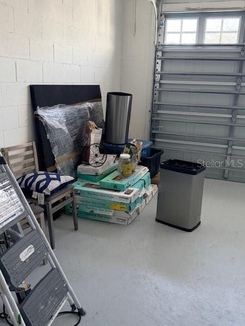 Building Photo - 1516 Bunker Dr